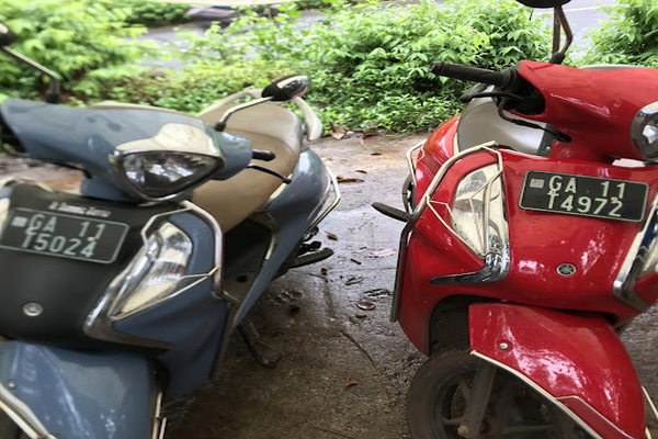 St Dominic Bikes & Cars for Rent