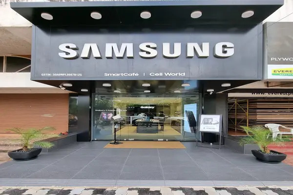 Samsung Experience Store