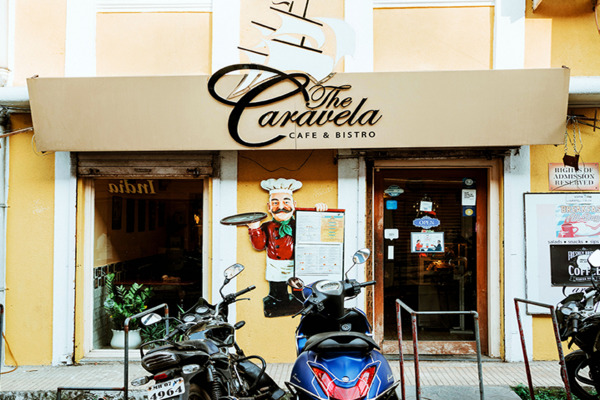 Caravela Cafe And Bistro