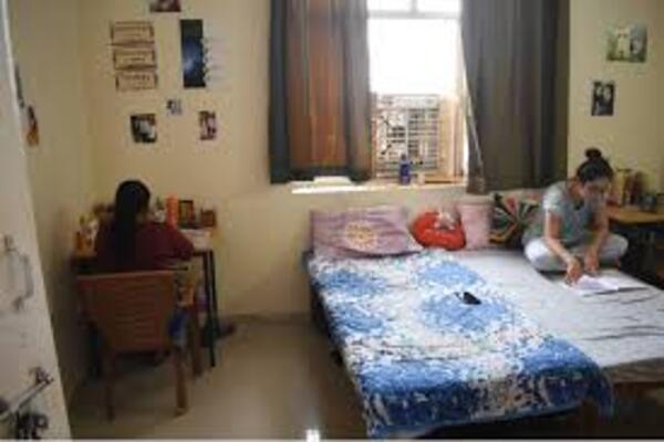 Carmel Hostel For Girls