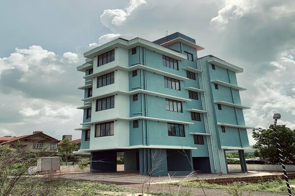 HM Construction and The Developers