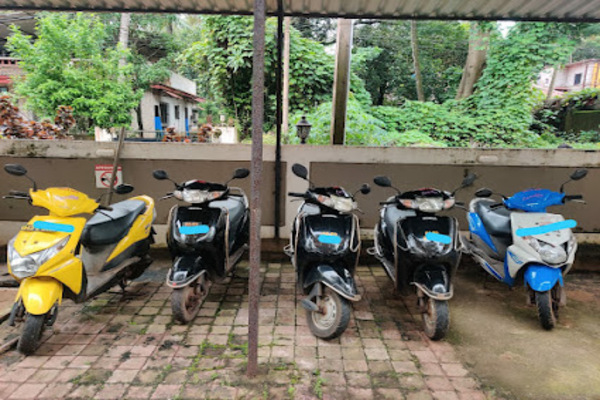 A.P.M. Bikes and Cars Rental