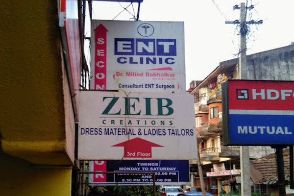 Dr. Milind Dabholkar