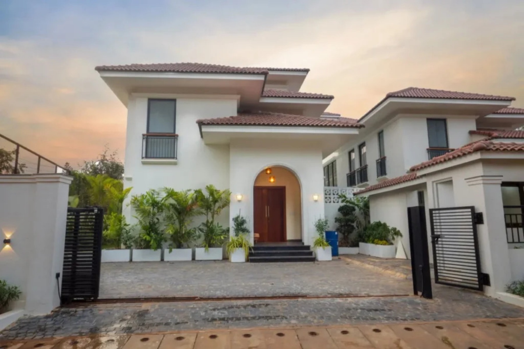 Escala Realty