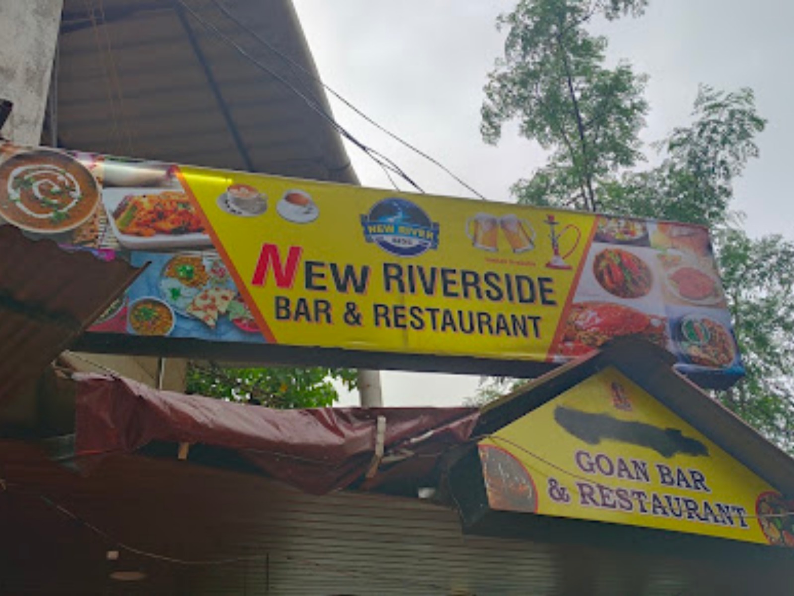 New River side Bar & restaurant