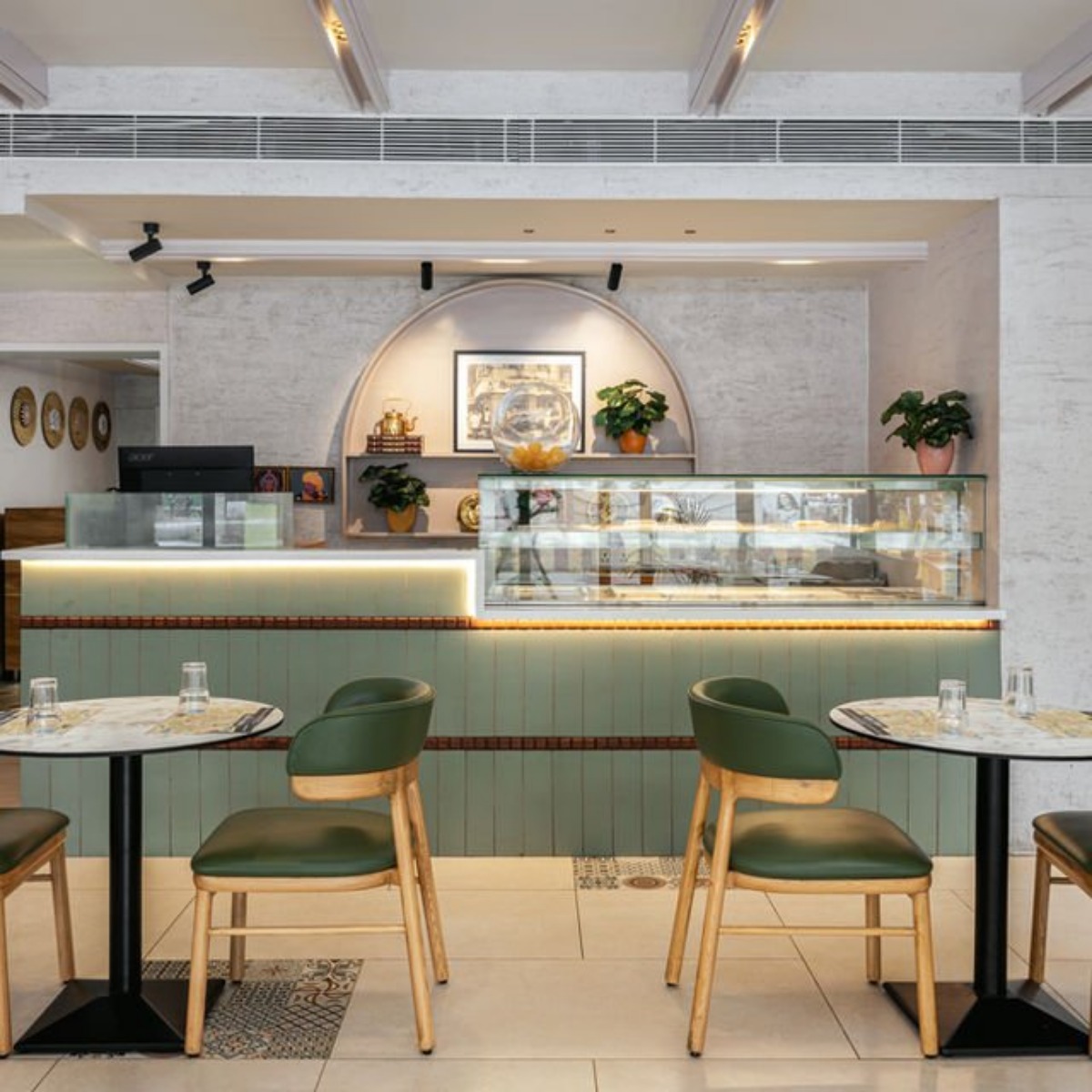 Kailash Parbat- Pure Vegetarian Restaurant